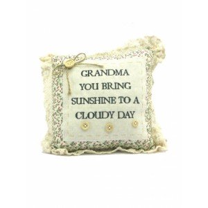 Sentiments Cushion Grandma {DC}