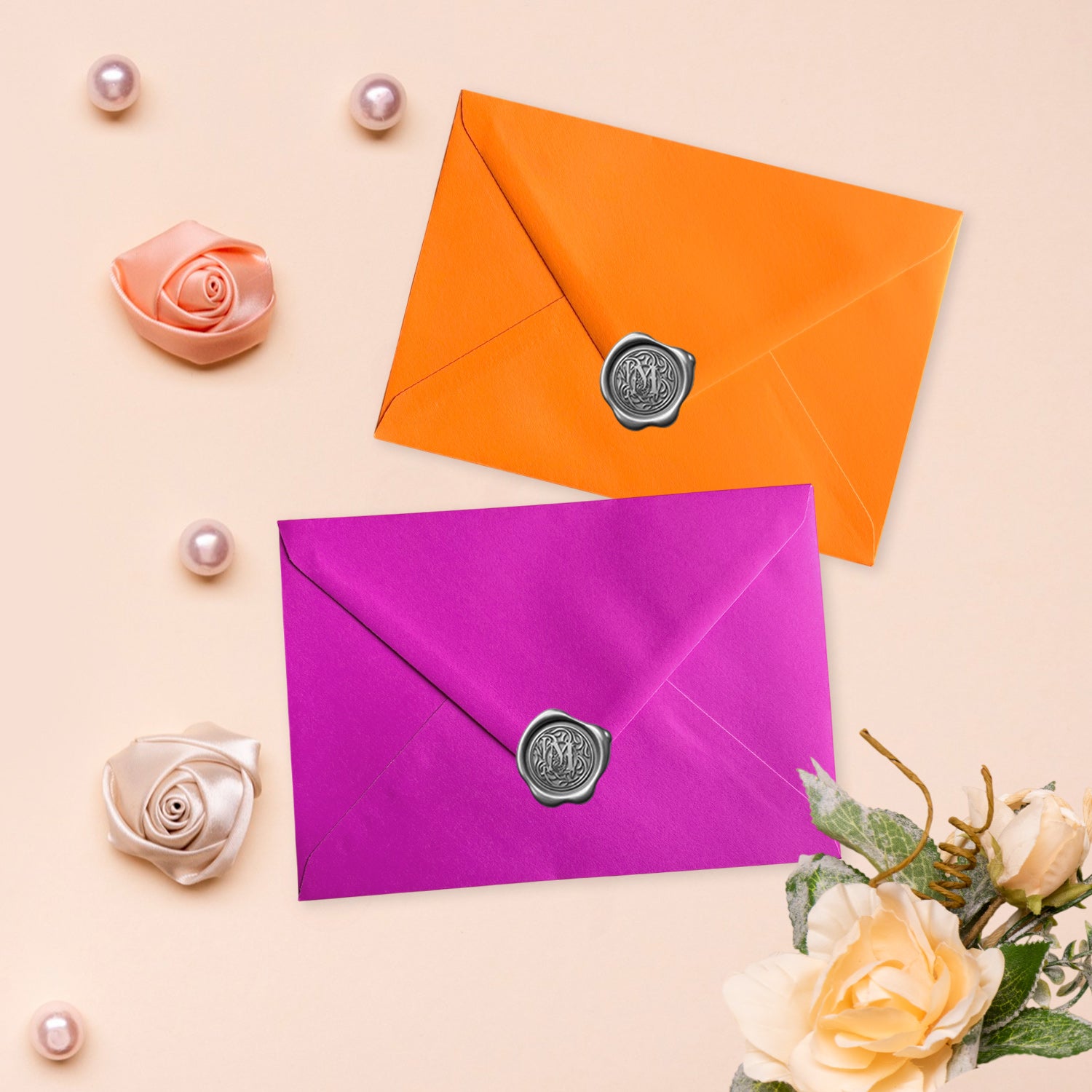 Pack of 50 Vivid Green 114x162mm Gummed Envelopes