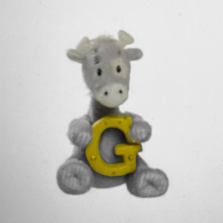 Elliot and Buttons Jojo Giraffe Character with letter G {DC}