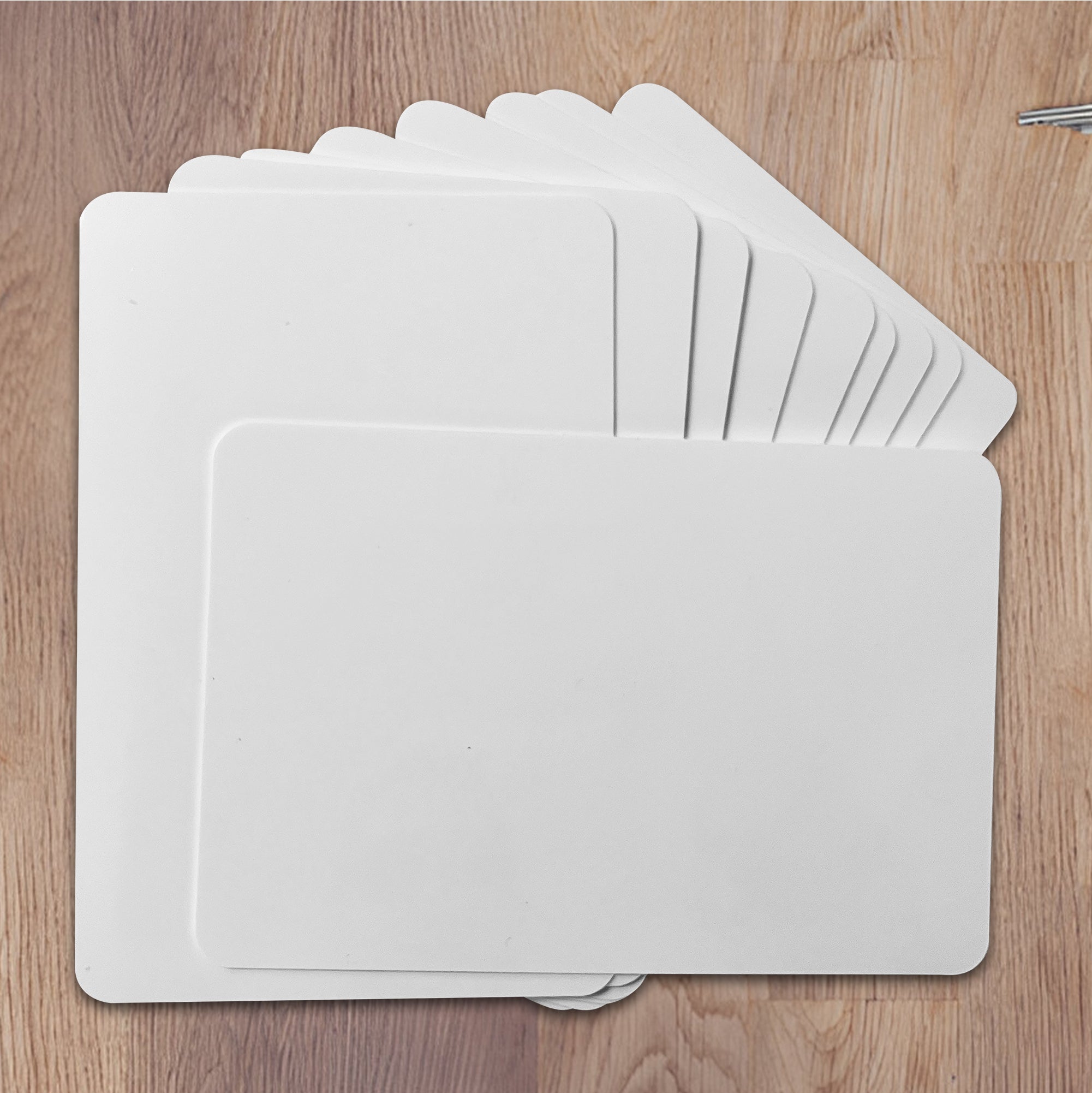 Pack of 12 5x3" Dry Wipe Whiteboards - Presentation Card Size