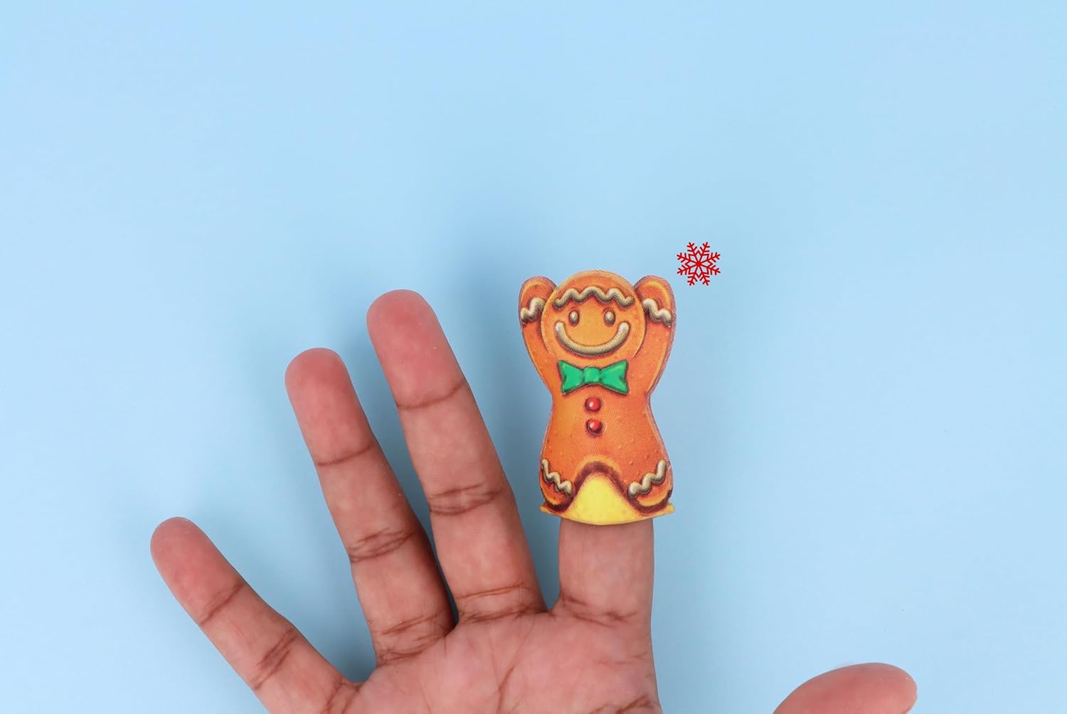 Single Christmas Finger Puppet {DC}