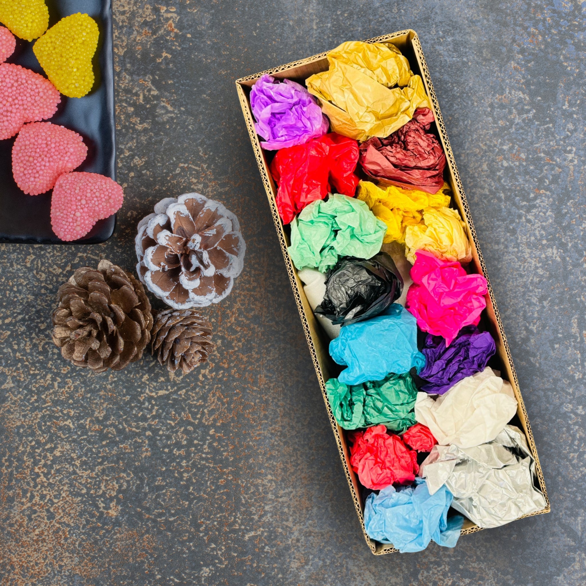 Pack of 30 Dark Green Acid Free 50 x 70cm Tissue Paper Sheets