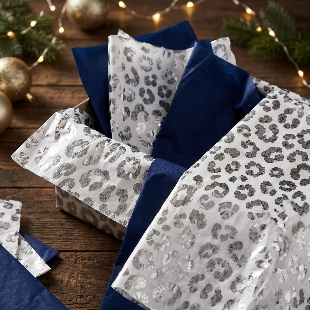Pack of 8 Wild Leopard Luxury Foil Design & Plain Navy Blue 50 x 70 cm Tissue Sheets - Christmas Birthday Any Occasion