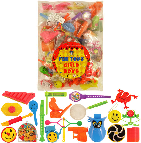 100 Piece Assorted Toy Bags {DC}