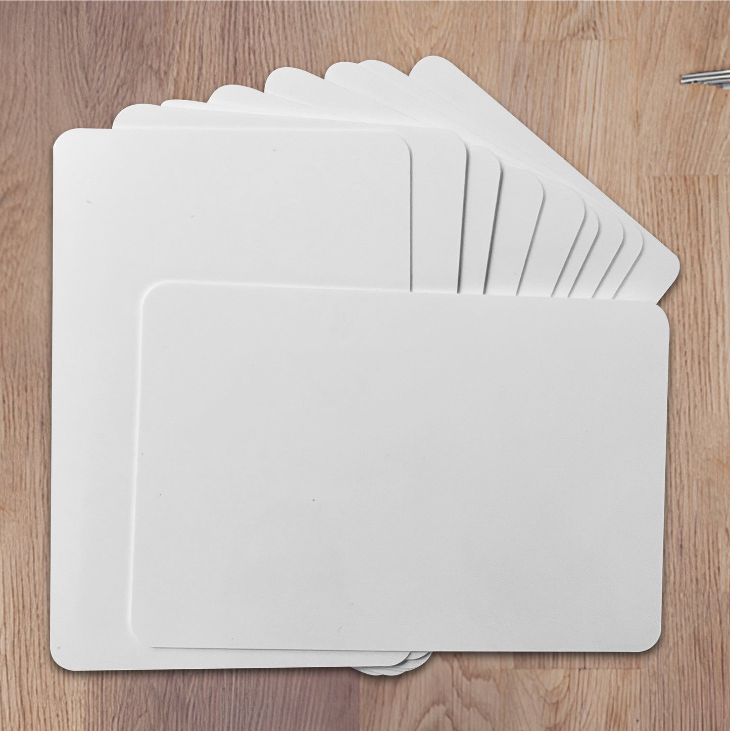 Pack of 12 6x4" Dry Wipe Whiteboards - Presentation Card Size
